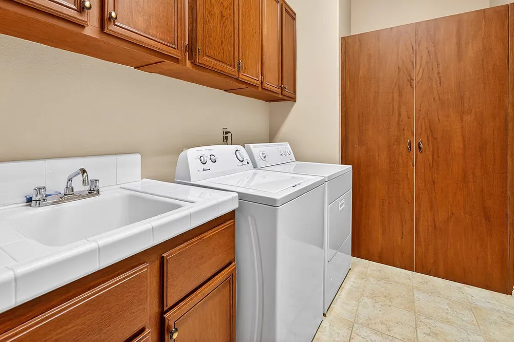 128 Kavenish Drive Rancho Mirage, CA 92270