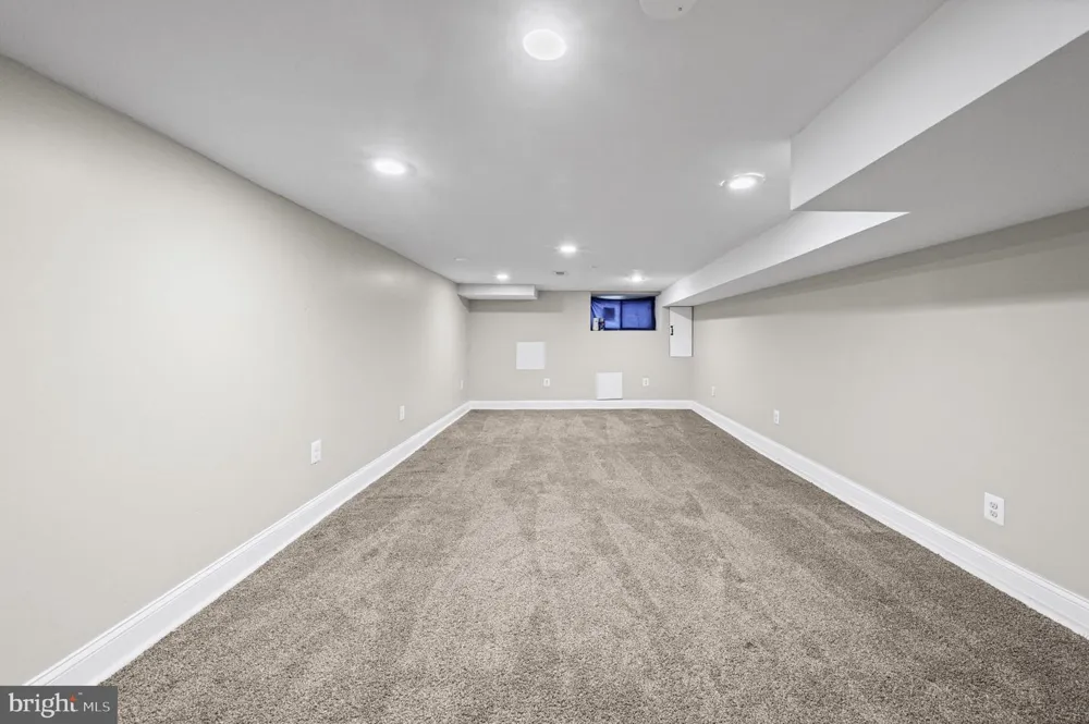 2136 PENROSE AVENUE Baltimore, MD 21223