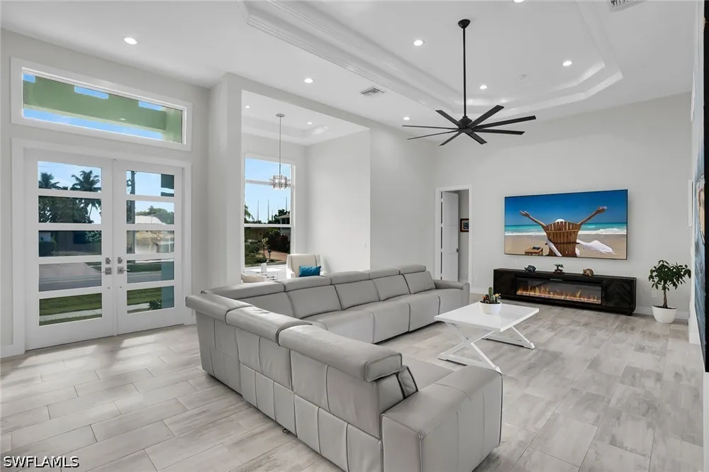 S Heathwood Drive Marco Island, FL 34145