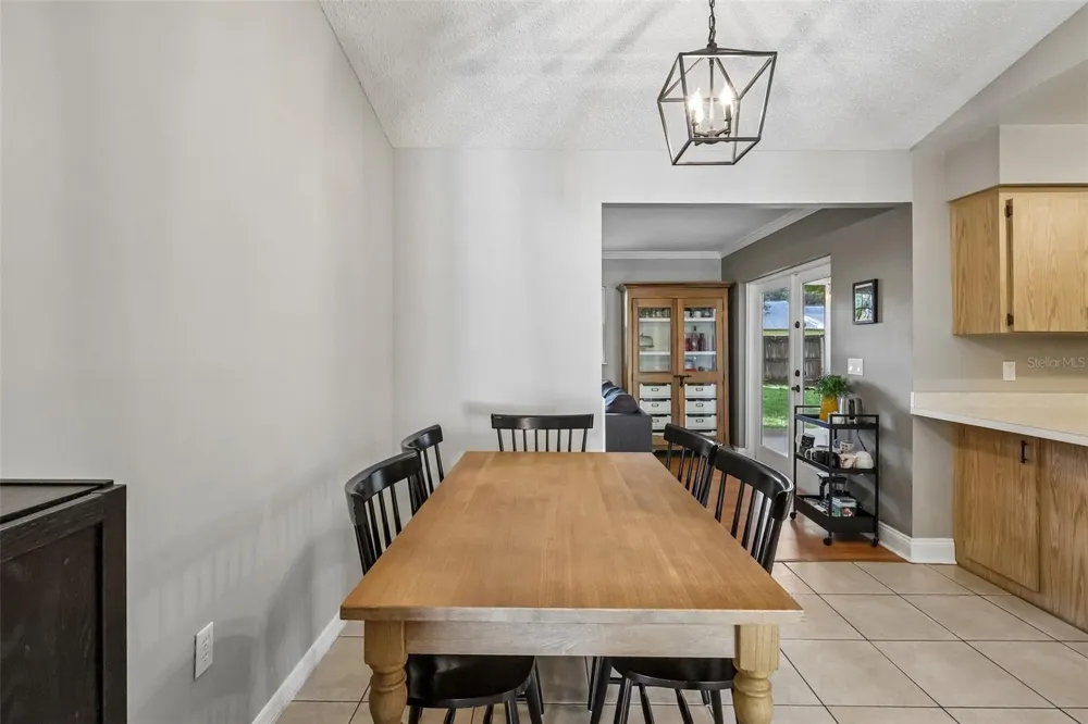 2953 S BERMUDA AVENUE Apopka, FL 32703
