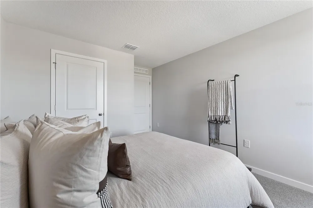 1847 SOUTHBURY DRIVE Kissimmee, FL 34744