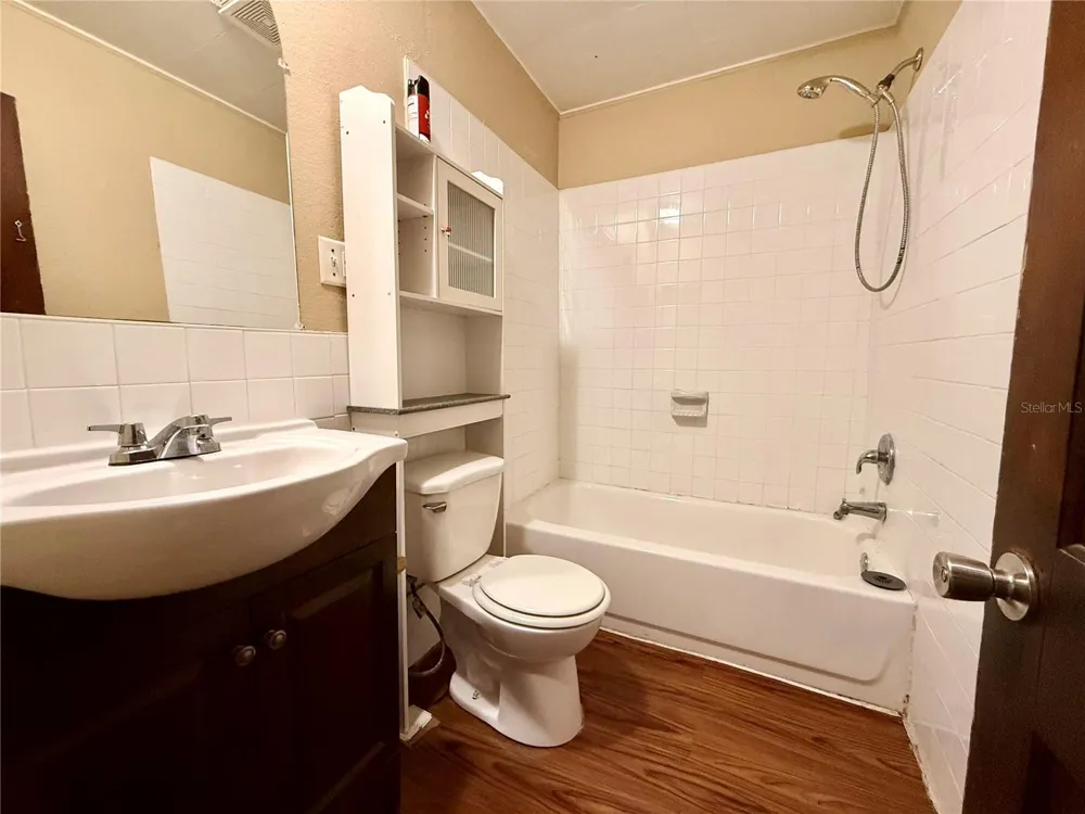 5141 3RD STREET Zephyrhills, FL 33542