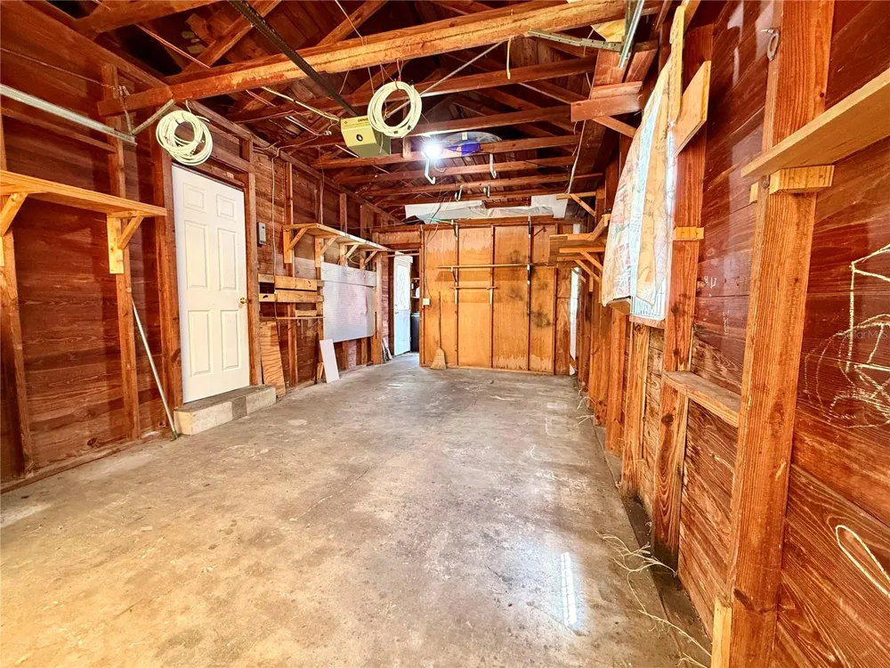 5141 3RD STREET Zephyrhills, FL 33542