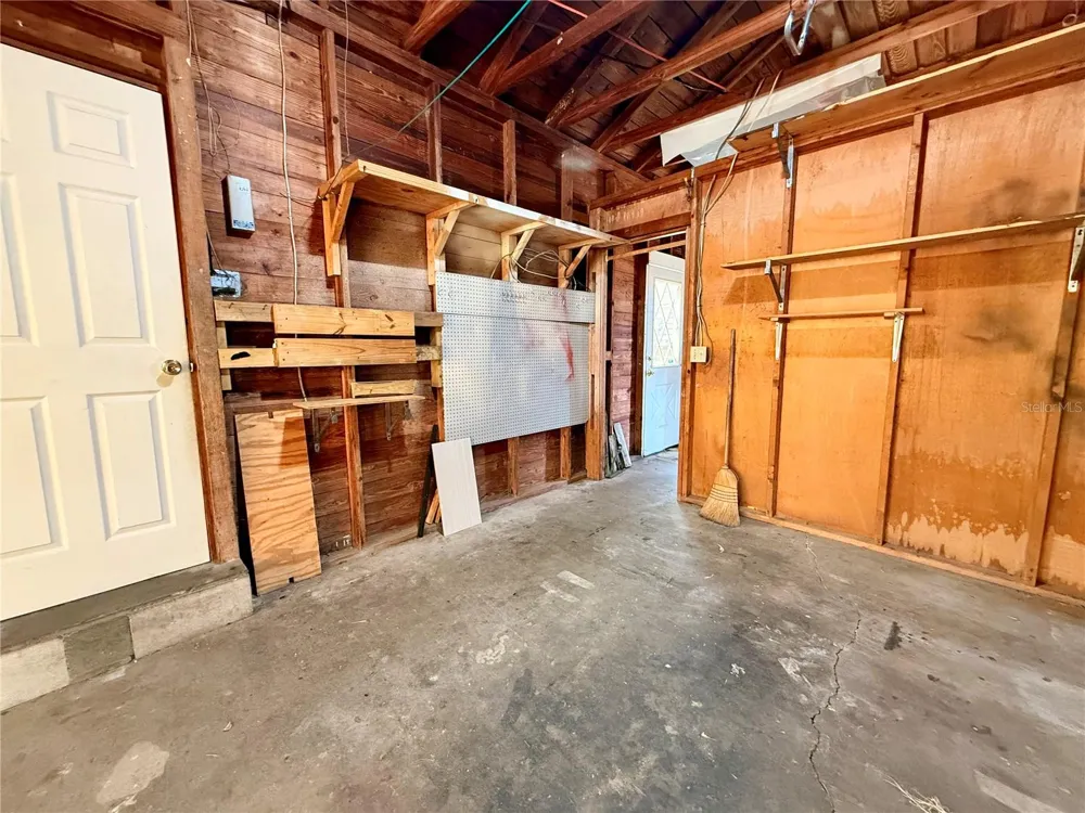 5141 3RD STREET Zephyrhills, FL 33542
