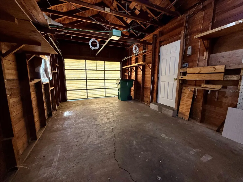 5141 3RD STREET Zephyrhills, FL 33542