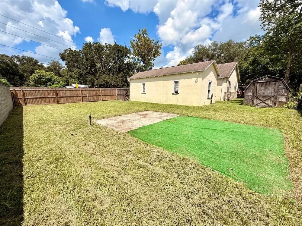 5141 3RD STREET Zephyrhills, FL 33542