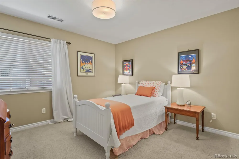 11043 Grayledge Circle Highlands Ranch, CO 80130
