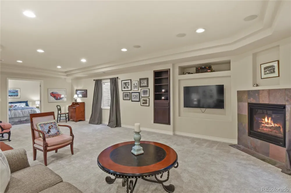 11043 Grayledge Circle Highlands Ranch, CO 80130