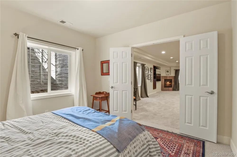 11043 Grayledge Circle Highlands Ranch, CO 80130