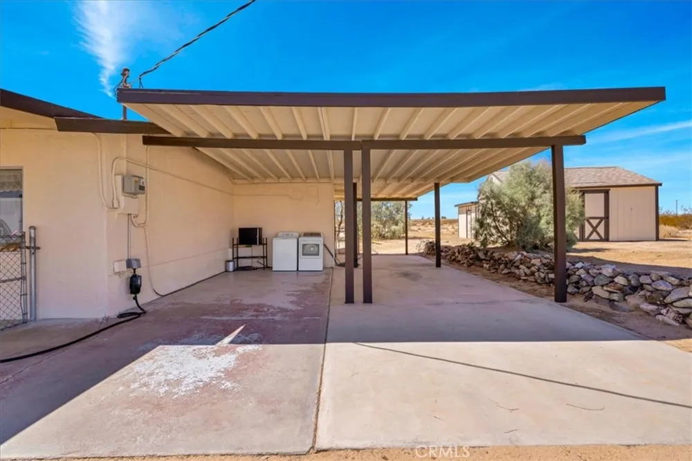 5828 Steeg Road 29 Palms, CA 92277
