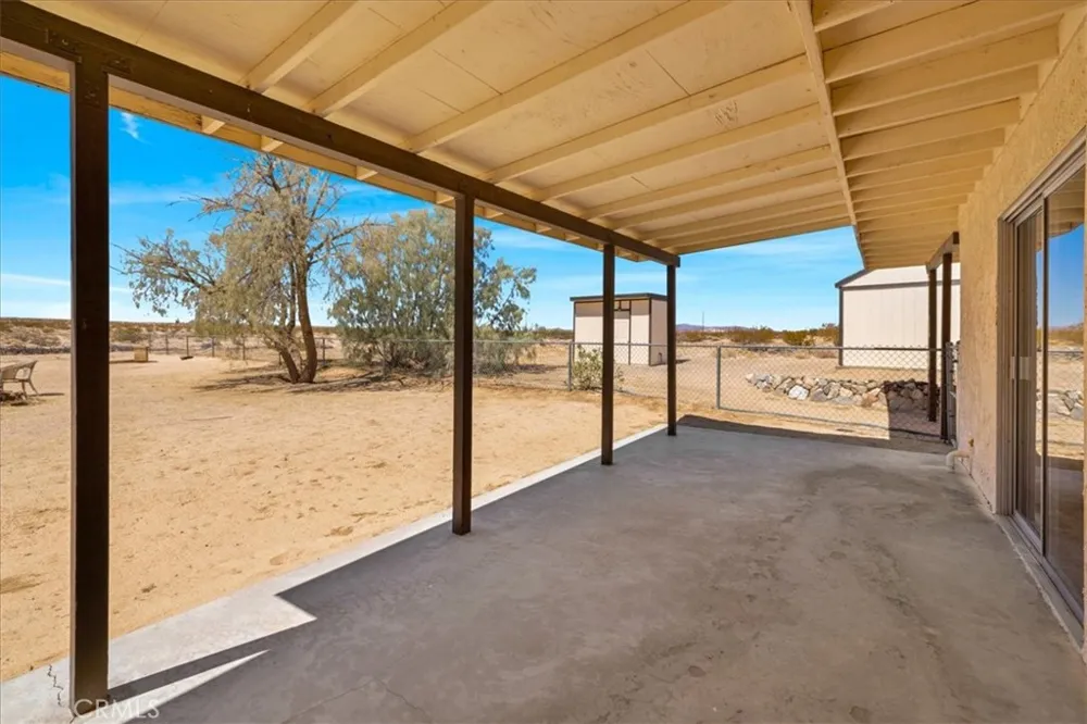 5828 Steeg Road 29 Palms, CA 92277