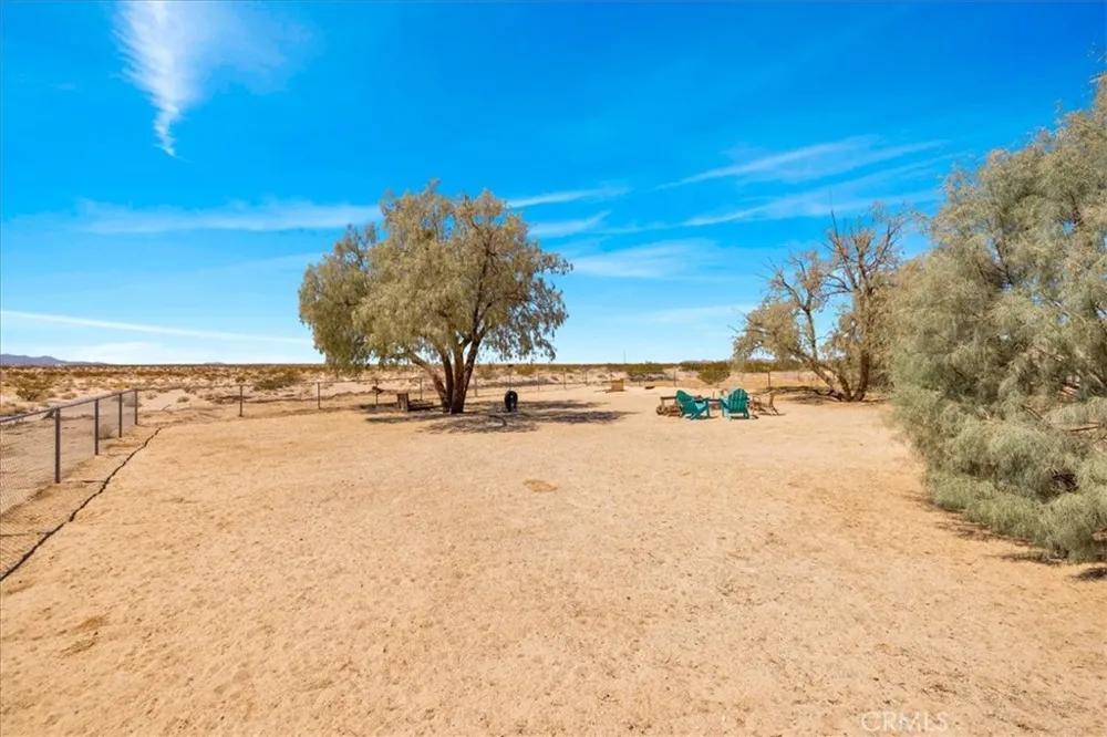 5828 Steeg Road 29 Palms, CA 92277