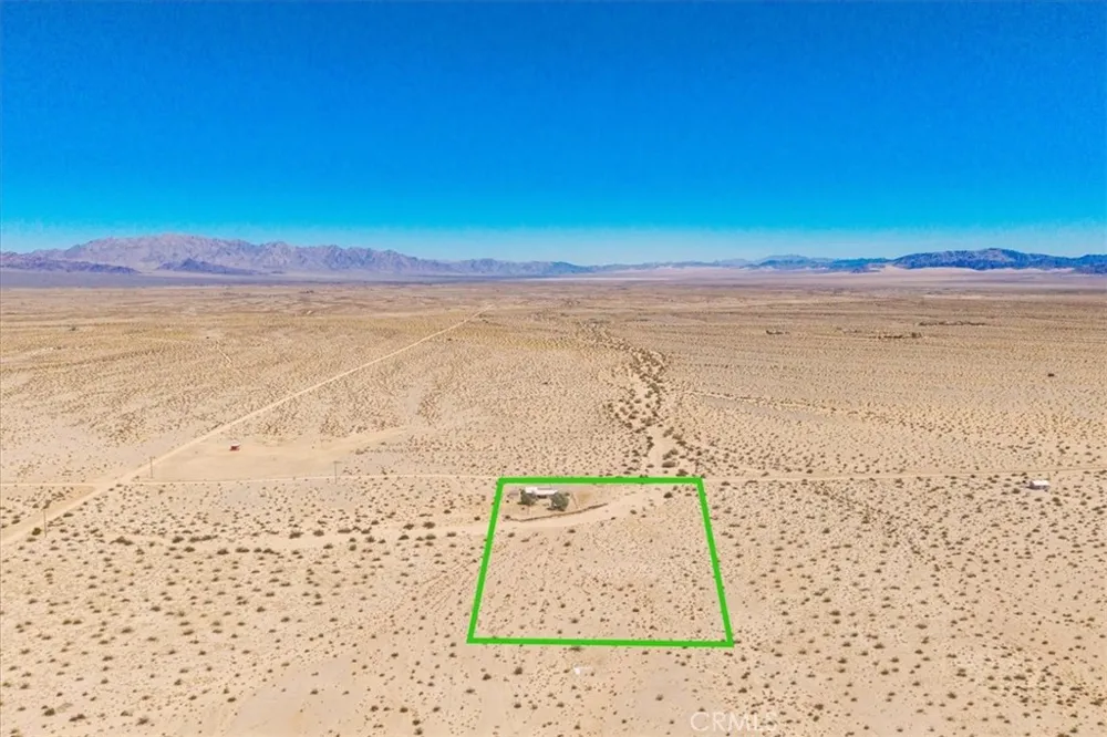 5828 Steeg Road 29 Palms, CA 92277