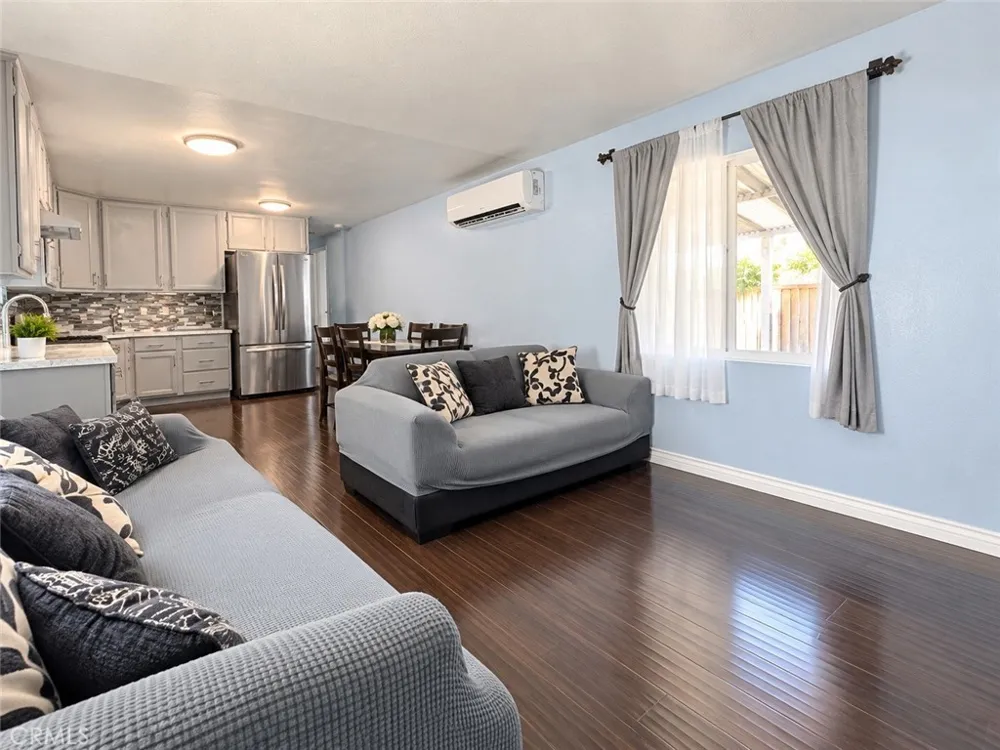 26297 Baseline #51 Highland, CA 92346