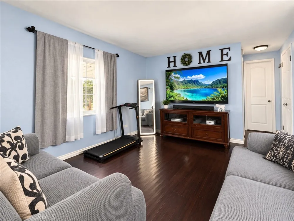 26297 Baseline #51 Highland, CA 92346