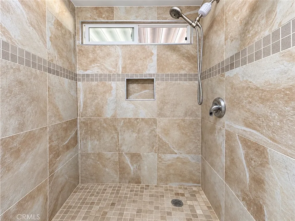 26297 Baseline #51 Highland, CA 92346