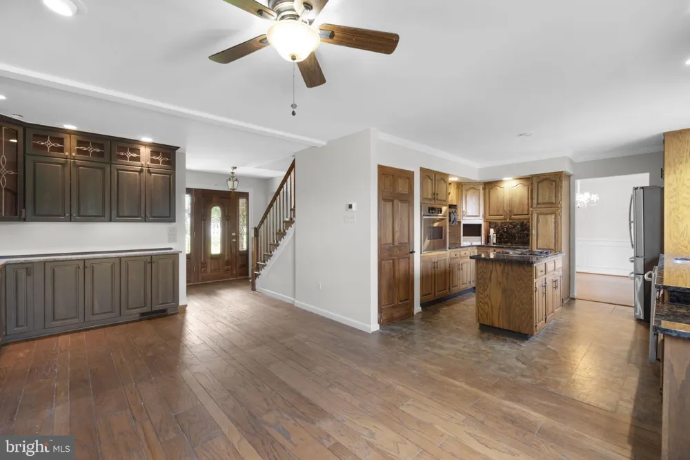 6911 SUMMERSWOOD DRIVE Frederick, MD 21702