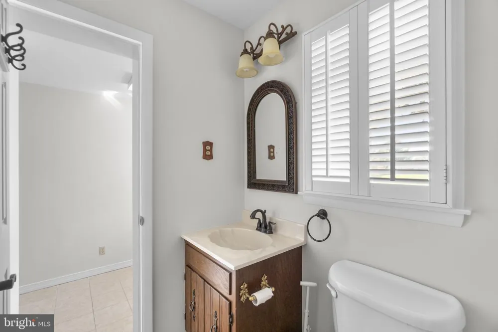 6911 SUMMERSWOOD DRIVE Frederick, MD 21702