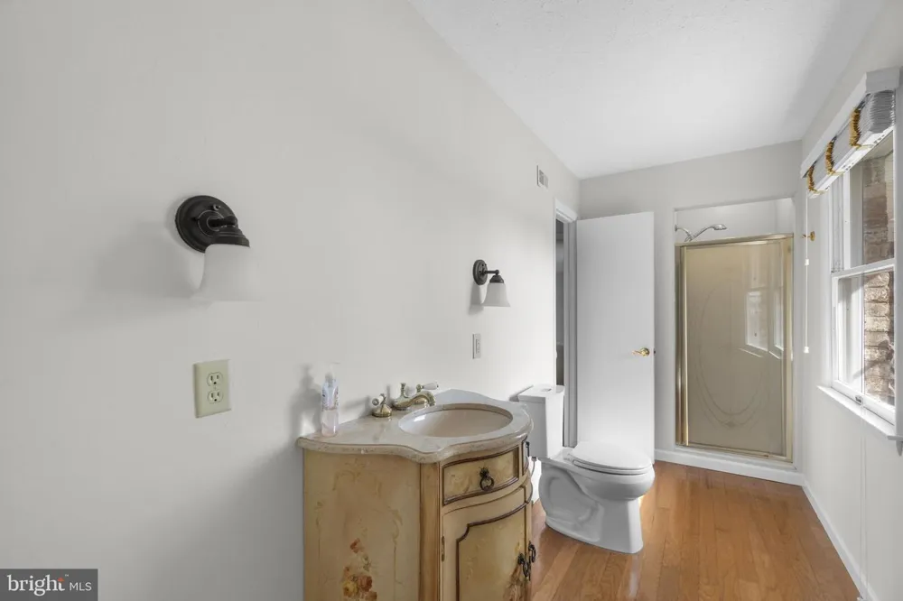 6911 SUMMERSWOOD DRIVE Frederick, MD 21702
