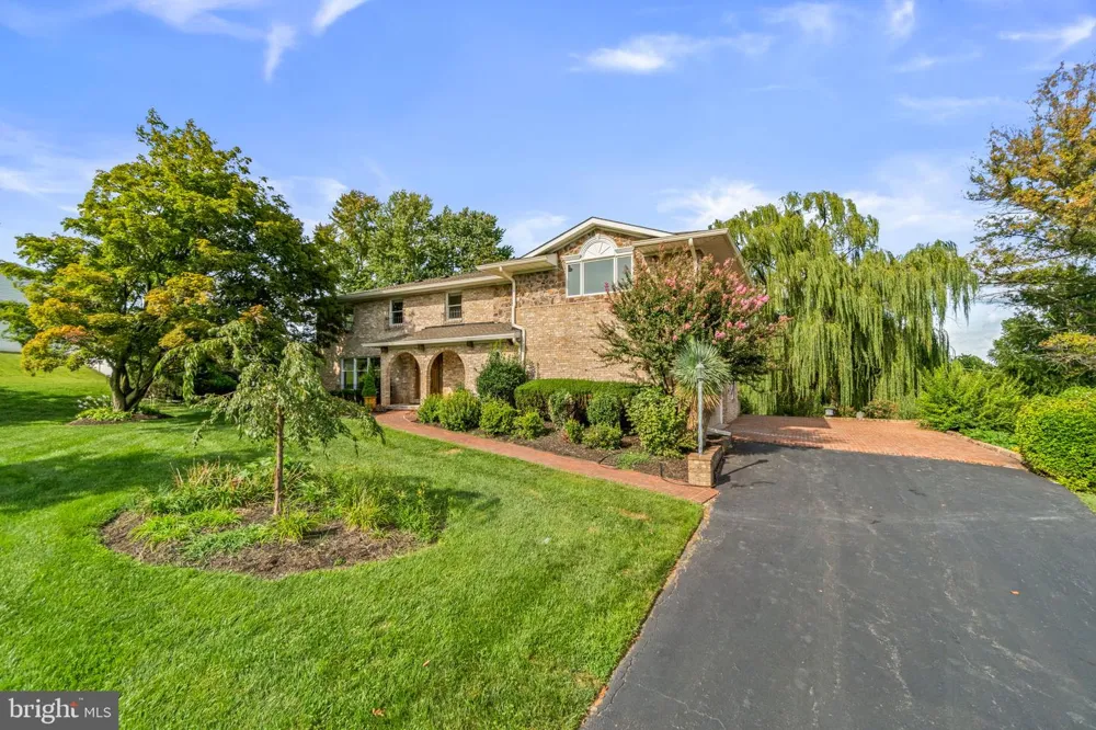 6911 SUMMERSWOOD DRIVE Frederick, MD 21702