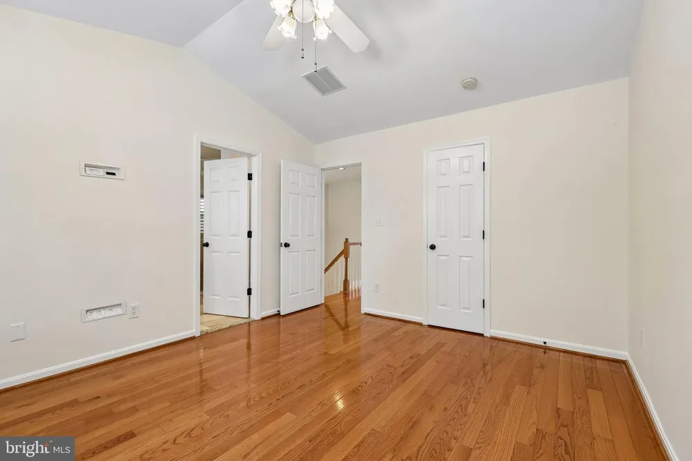 45553 READING TERRACE Sterling, VA 20166