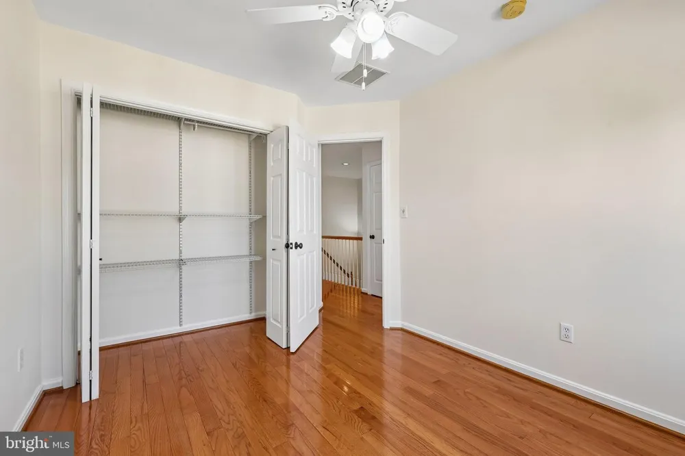 45553 READING TERRACE Sterling, VA 20166