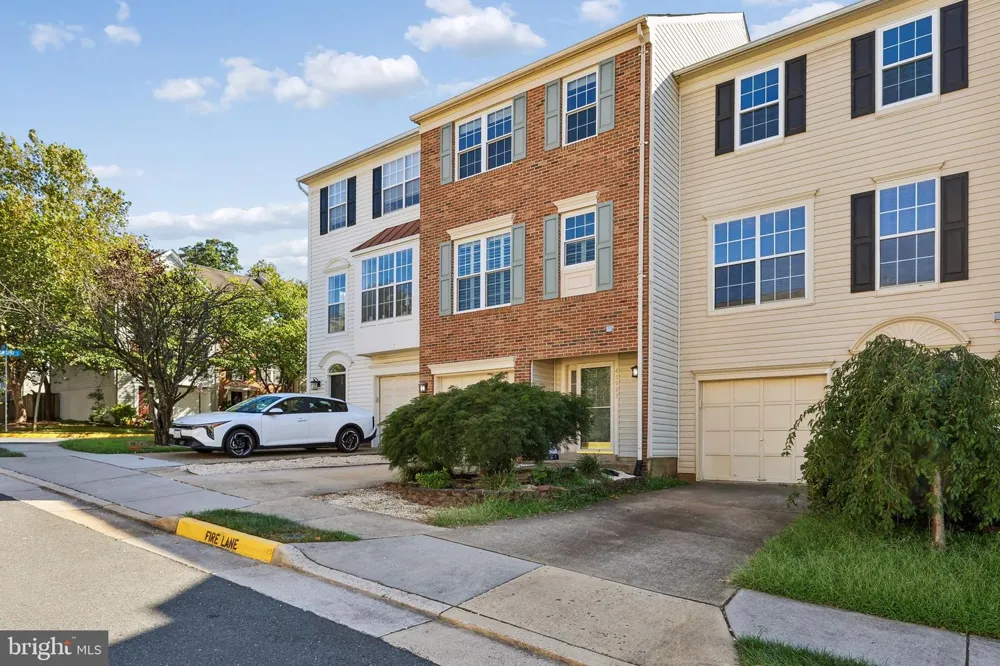 45553 READING TERRACE Sterling, VA 20166