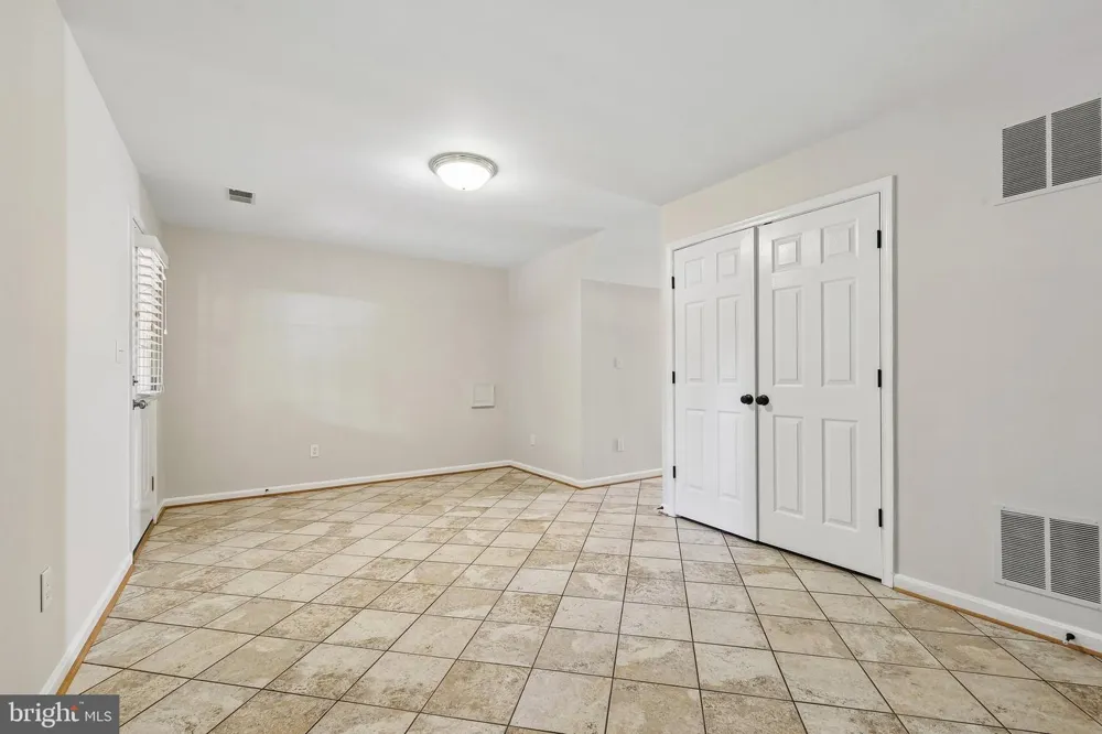 45553 READING TERRACE Sterling, VA 20166