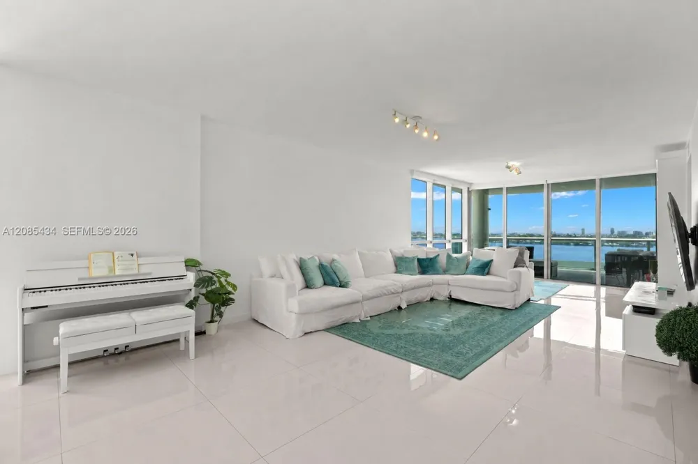 7935 East Dr #1401 North Bay Village, FL 33141