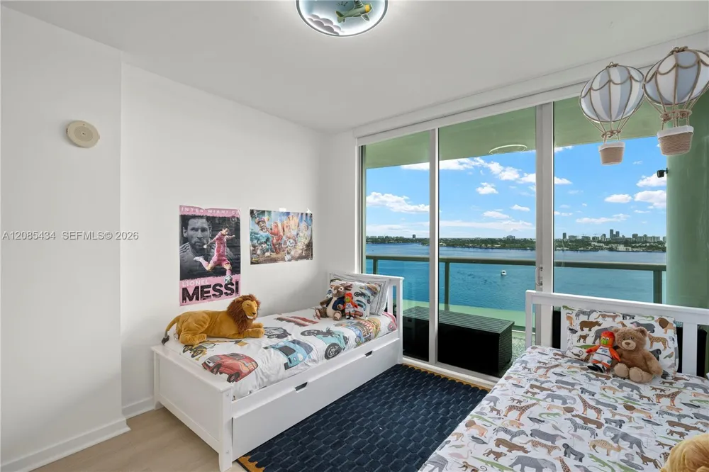 7935 East Dr #1401 North Bay Village, FL 33141