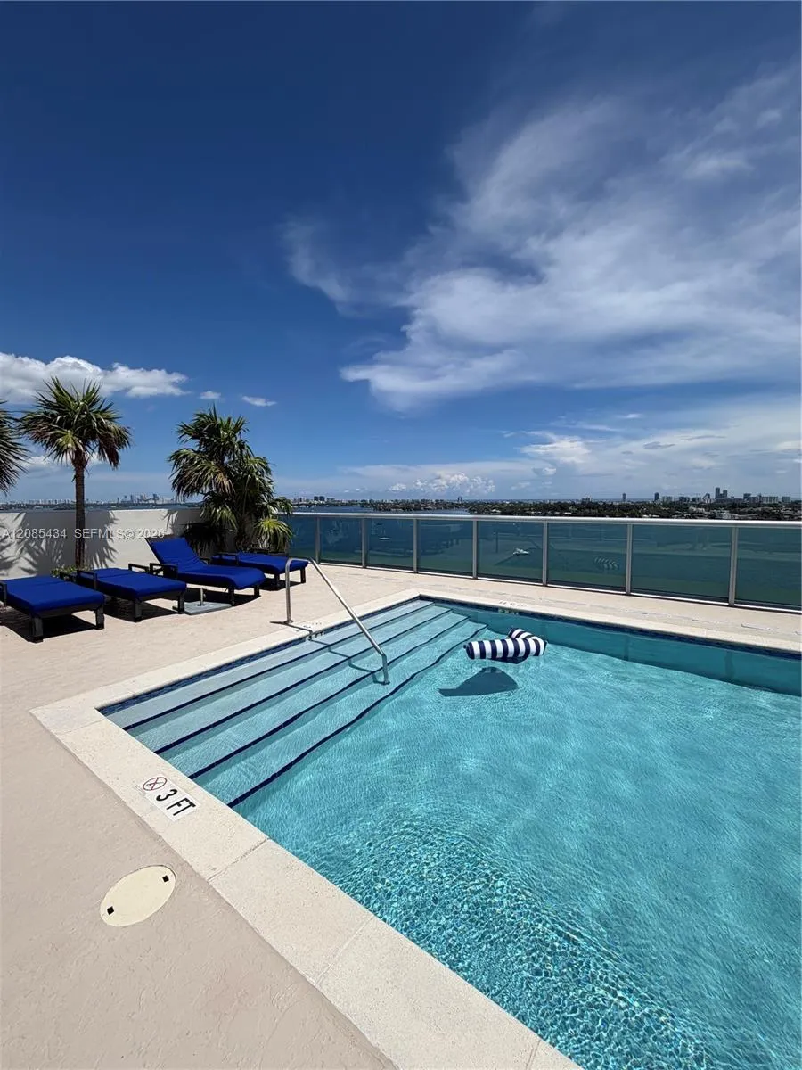 7935 East Dr #1401 North Bay Village, FL 33141