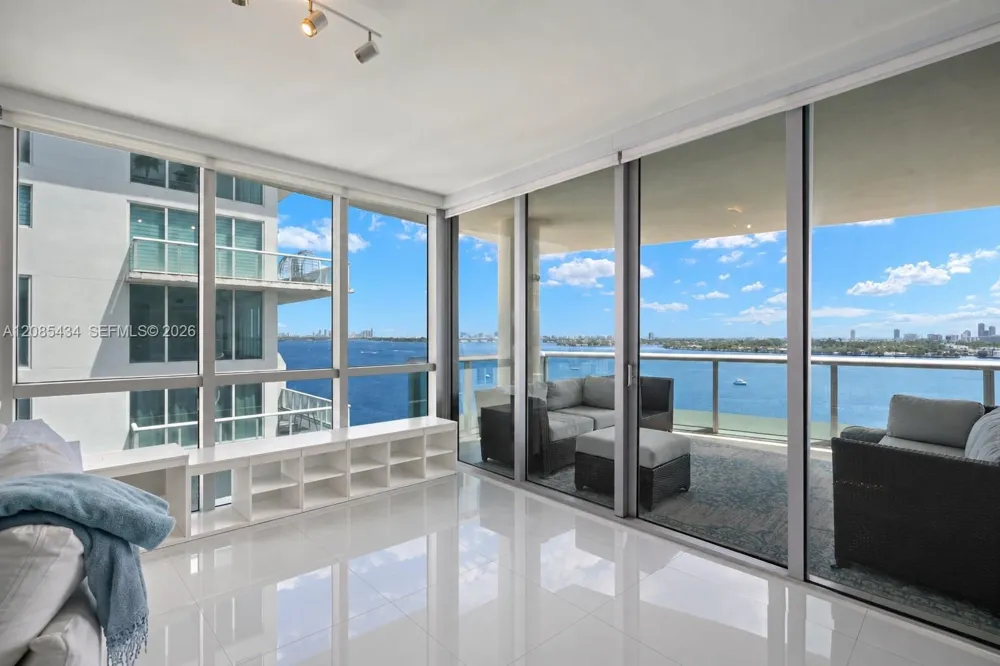 7935 East Dr #1401 North Bay Village, FL 33141