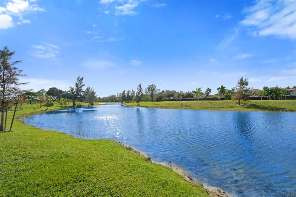 7230 NW 174th Ter #204 Hialeah, FL 33015