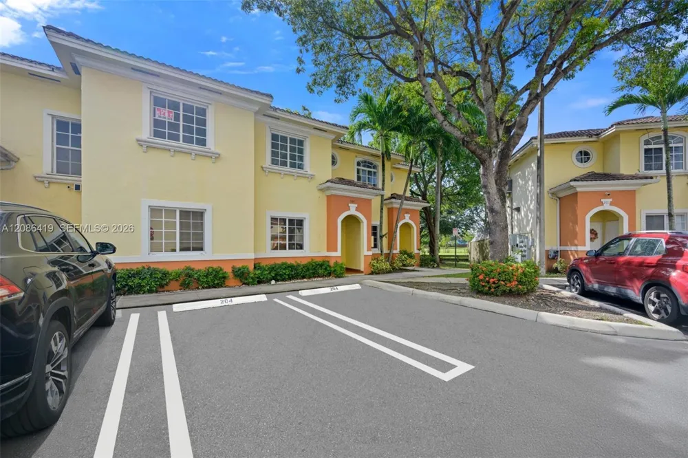 7230 NW 174th Ter #204 Hialeah, FL 33015