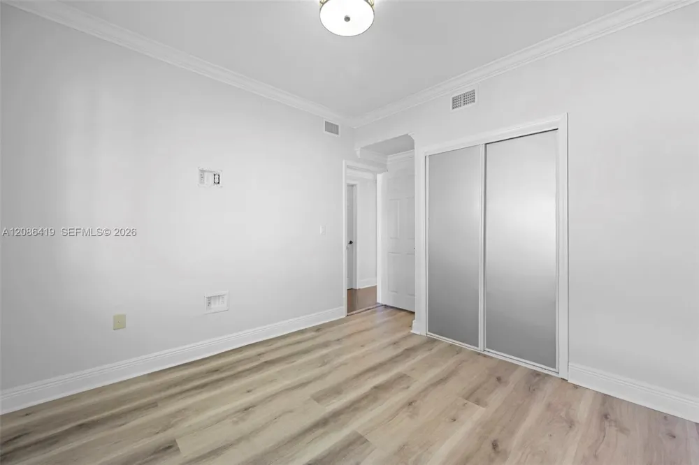 7230 NW 174th Ter #204 Hialeah, FL 33015