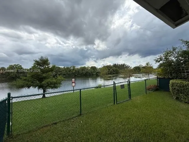 9530 E Plum Harbor Way Tamarac, FL 33321