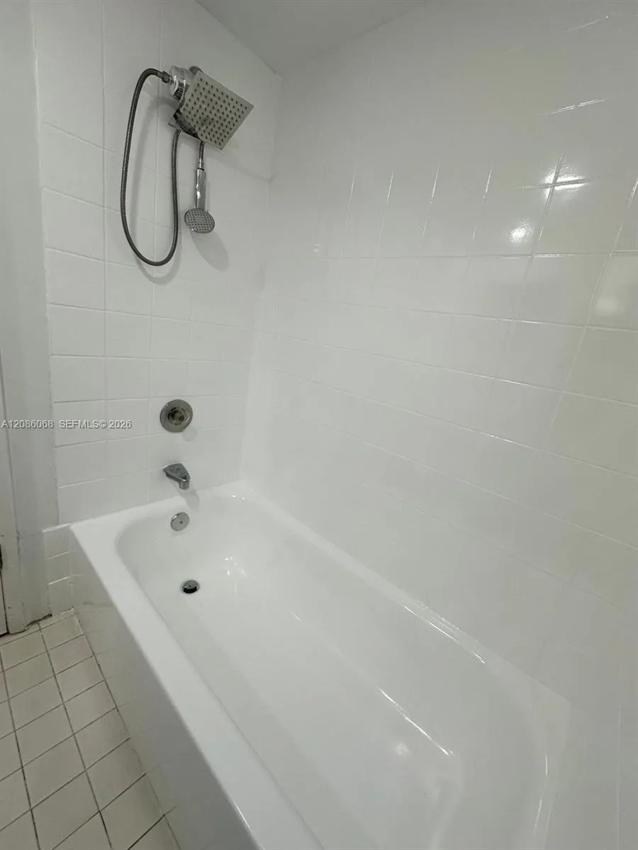 8810 Fontainebleau Blvd #214 Miami, FL 33172