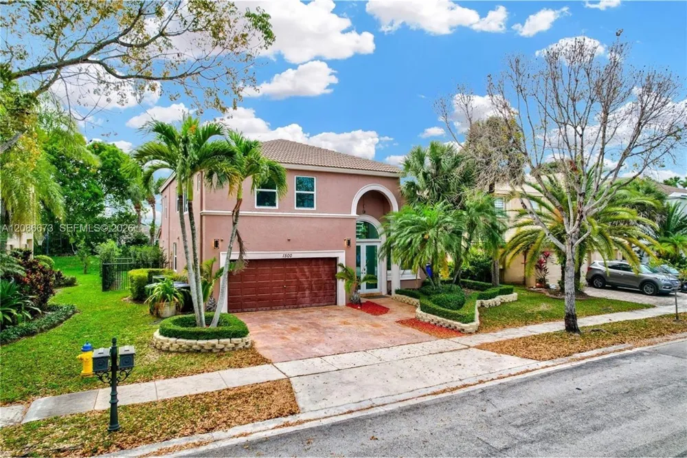 1500 SW 171st Ter Pembroke Pines, FL 33027
