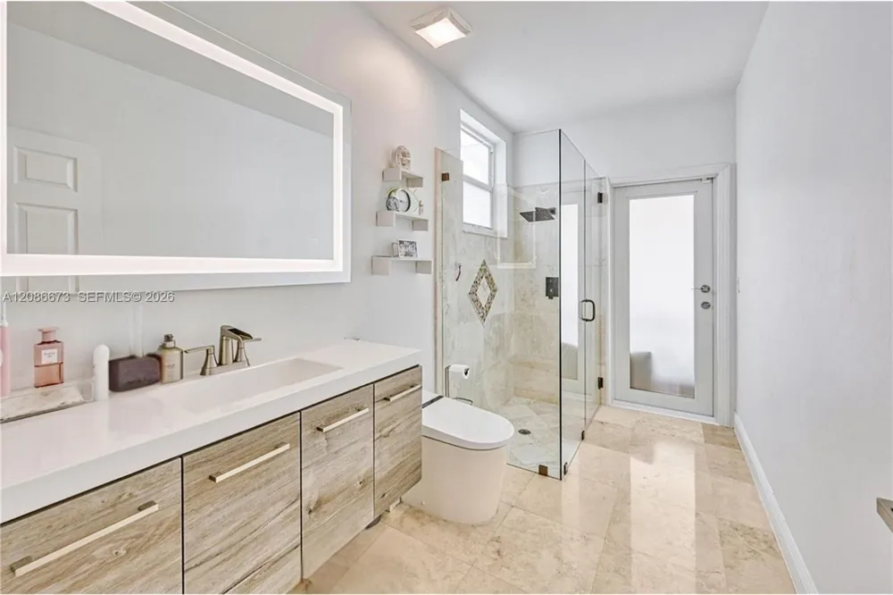 1500 SW 171st Ter Pembroke Pines, FL 33027
