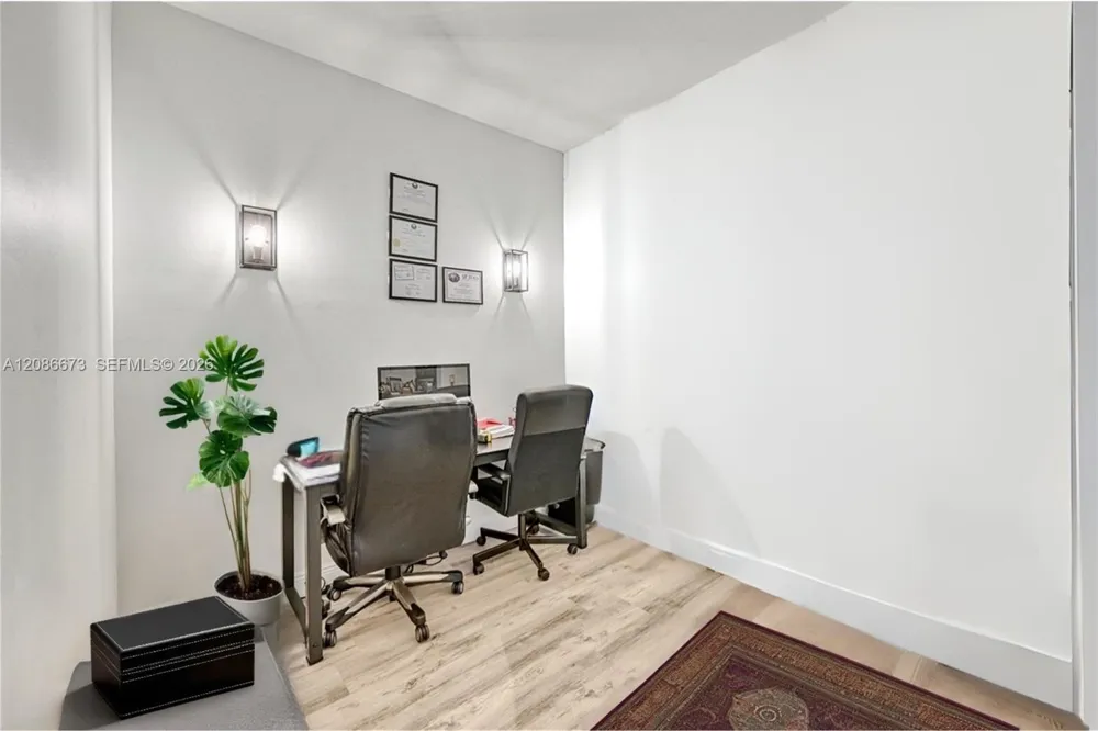 1500 SW 171st Ter Pembroke Pines, FL 33027