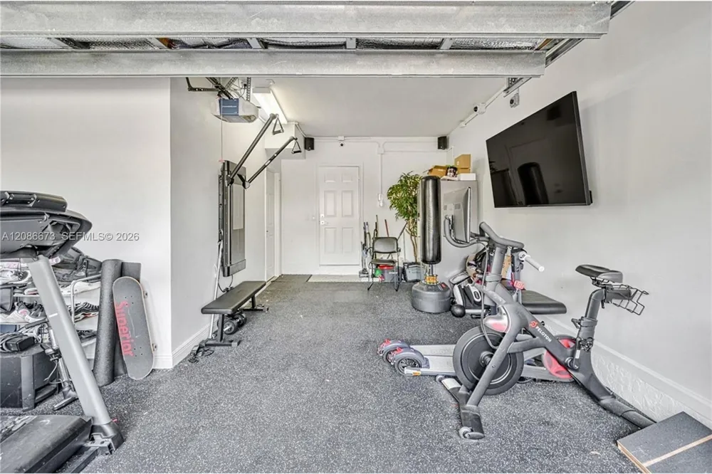 1500 SW 171st Ter Pembroke Pines, FL 33027