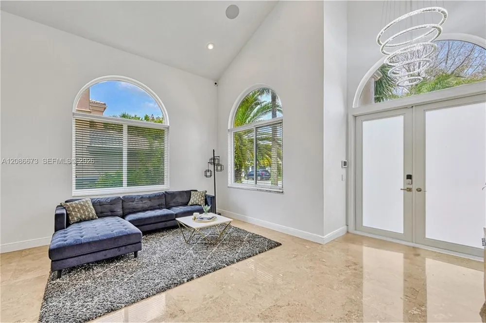 1500 SW 171st Ter Pembroke Pines, FL 33027