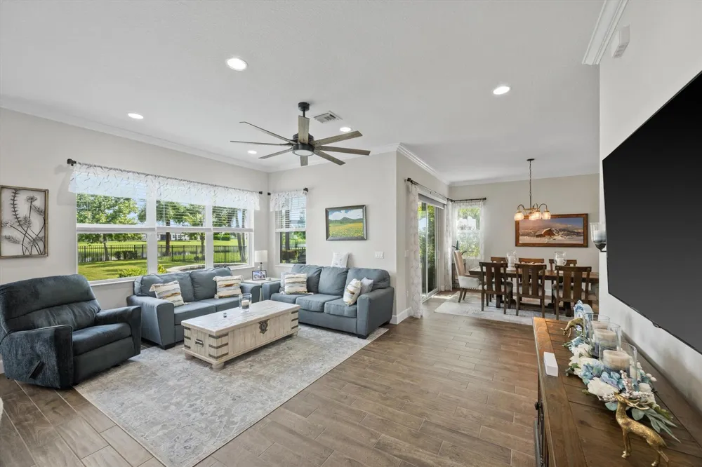 15055 Goldfinch Circle Westlake, FL 33470