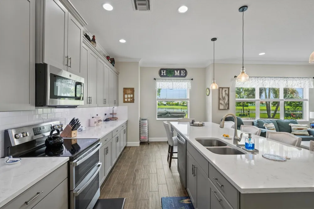 15055 Goldfinch Circle Westlake, FL 33470