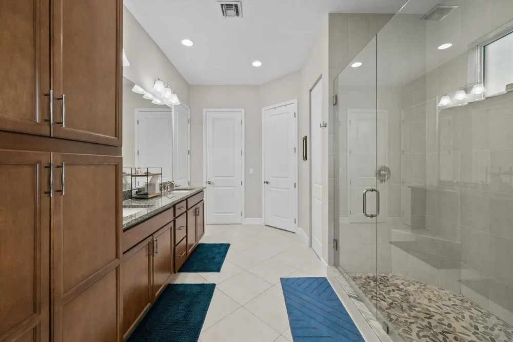15055 Goldfinch Circle Westlake, FL 33470