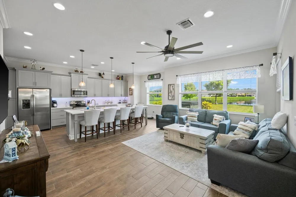 15055 Goldfinch Circle Westlake, FL 33470