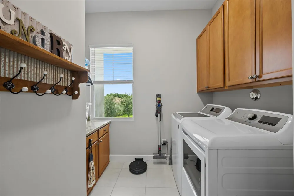 15055 Goldfinch Circle Westlake, FL 33470