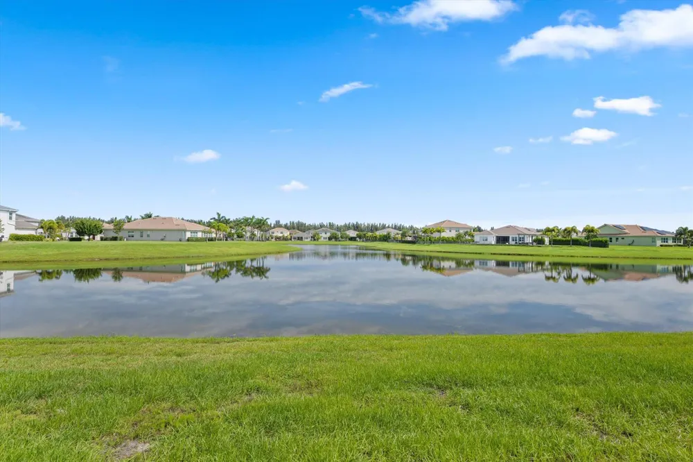 15055 Goldfinch Circle Westlake, FL 33470