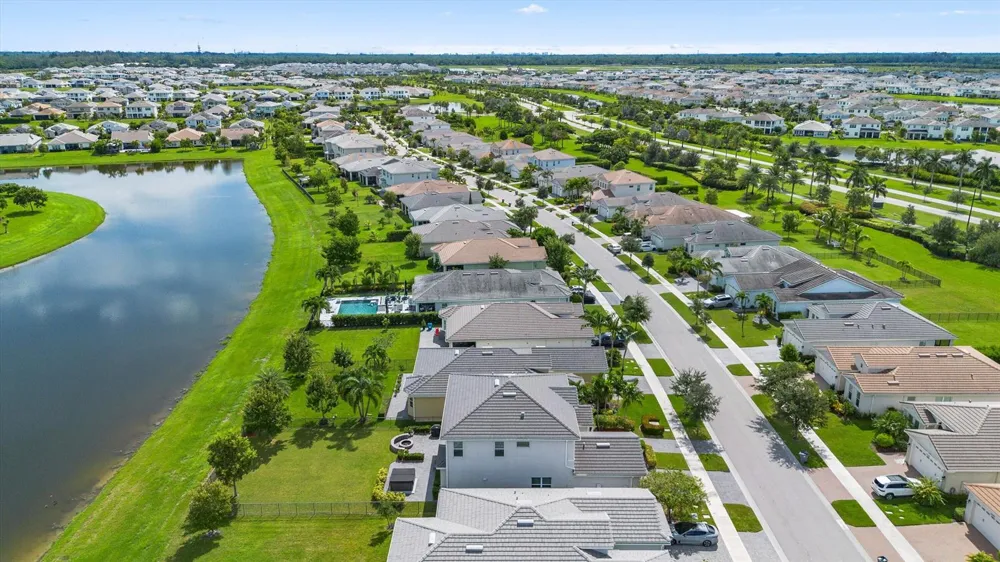15055 Goldfinch Circle Westlake, FL 33470