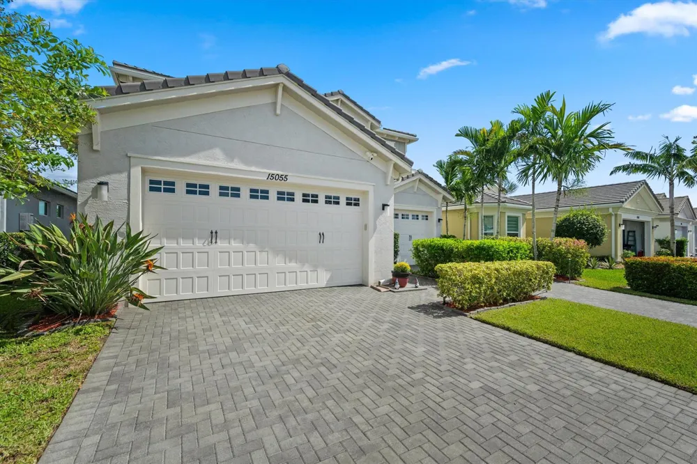 15055 Goldfinch Circle Westlake, FL 33470